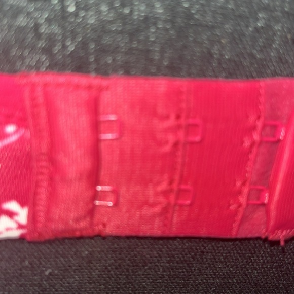 #142-EUC Warner’s 38C bra modern design, no underwires, thin padding - Picture 5 of 13